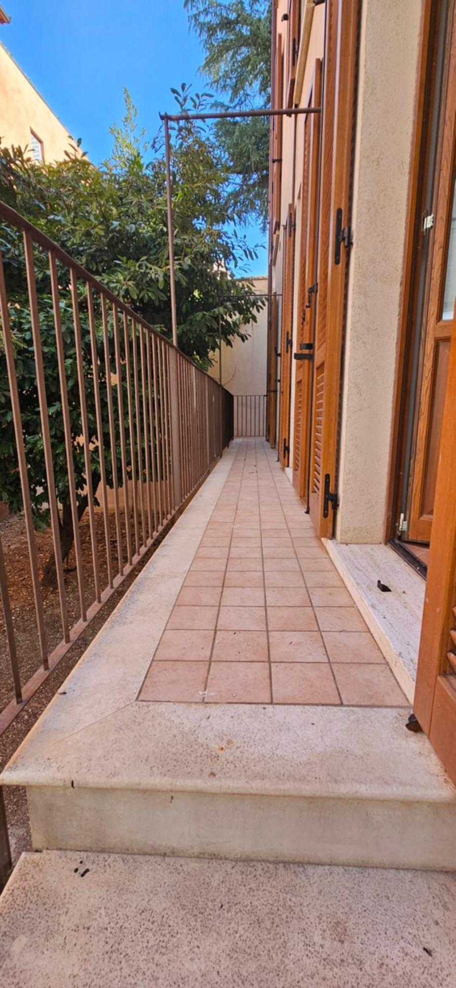 Apartmán Sotto La Torre LʼAquila Exteriér fotografie