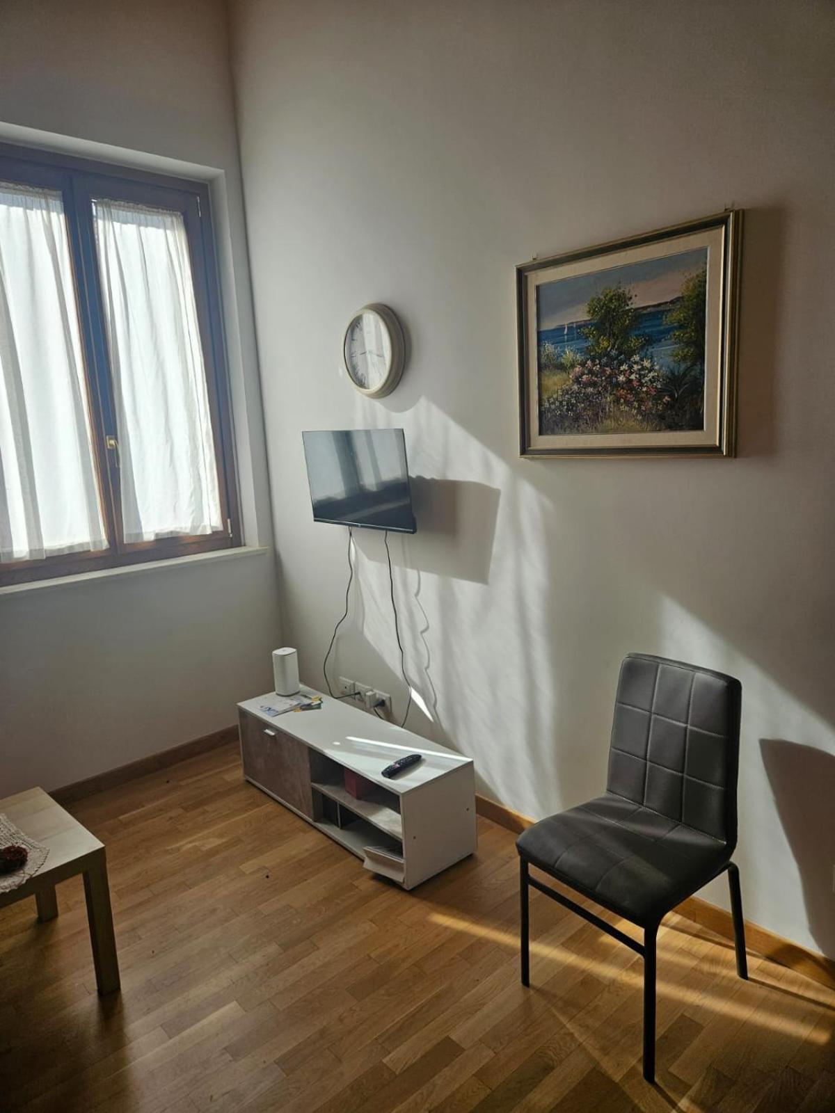 Apartmán Sotto La Torre LʼAquila Exteriér fotografie